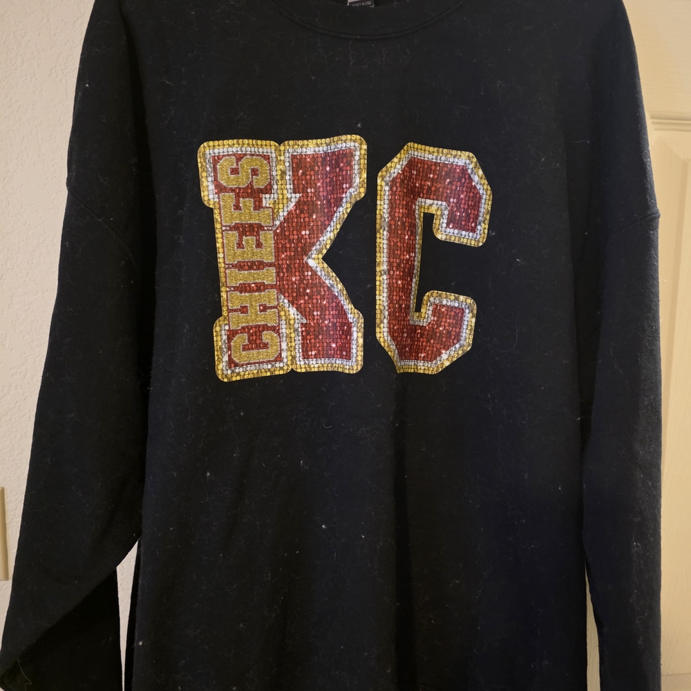 Gildan Heavy Blend Black Sweatshirt